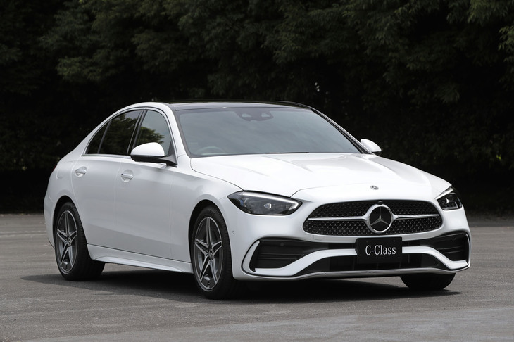 「メルセデス・ベンツC220dアバンギャルド」の中古車は530万円くらいから見つかるようになった。