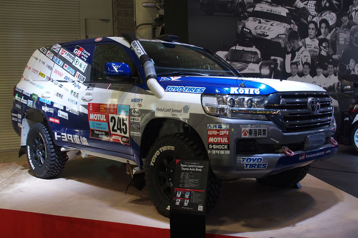 ダカールラリーの参戦車両「ランドクルーザー200」（2022年大会仕様）。