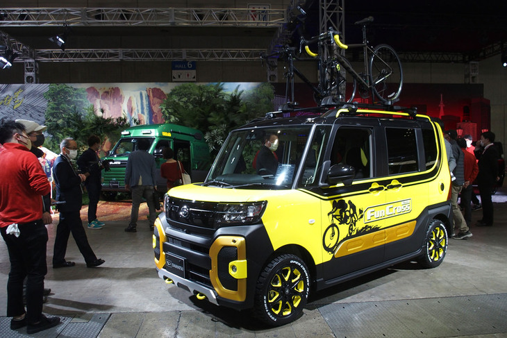 ダイハツ・タント ファンクロス（カスタマイズカー）