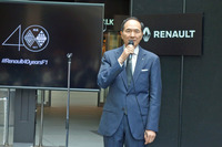 発表会であいさつに立ったルノー・ジャポンの大極 司社長。これまではAセグメントの「トゥインゴ」とBセグメントの「ルーテシア」、そして「カングー」が販売をけん引してきたが、今後は（「メガーヌ」の属する）Cセグメントでも存在感を高めていきたいと語った。