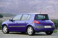 ルノー正規販売店「ルノー府中」オープン