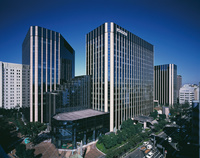 東京・大森に位置する大森ベルポート。いすゞが創立50周年事業の一環として、かつて本社や倉庫などのあった敷地に建てた施設である。現在もいすゞはこの地に本社を構えているが、2022年5月をめどに、神奈川・横浜への移転を計画している。