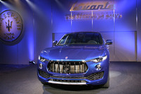 マセラティが初のSUV「レヴァンテ」を発売の画像