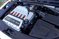 アウディTTクーペ3.2クワトロ（6MT）【海外試乗記】の画像