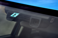 運転支援システムには、ステレオカメラ方式のデュアルカメラブレーキサポートを採用。予防安全機能は充実しているが、アダプティブクルーズコントロール（ACC）は備わっていない。