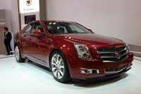 「キャデラックCTS」