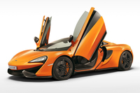 「マクラーレン・スポーツシリーズ」の第1弾として、2015年のニューヨークショーで発表された「570Sクーペ」。続く上海ショーでは「540Cクーペ」もお披露目された。
    