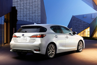 レクサス、広州ショーで新しい「CT」を公開の画像