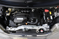 58psを発生する660cc自然吸気エンジン。「N BOX＋」「N BOX＋カスタム」それぞれに自然吸気とターボが用意される。