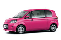 「トヨタ・ポルテX」
    