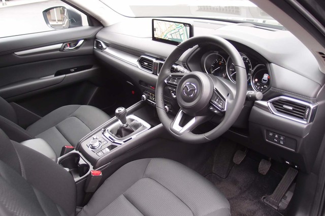 マツダCX-5／CX-5エクスクルーシブモード 内装・外装など38枚 【画像
