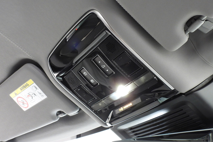 レンジローバーSVビスポーク1858エディション（オーバーヘッドコンソール）