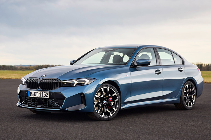 2024年5月に発表された「3シリーズ」の改良モデル。3シリーズは、昔ながらのBMWのプロポーションを守る、数少ないモデルのひとつである。