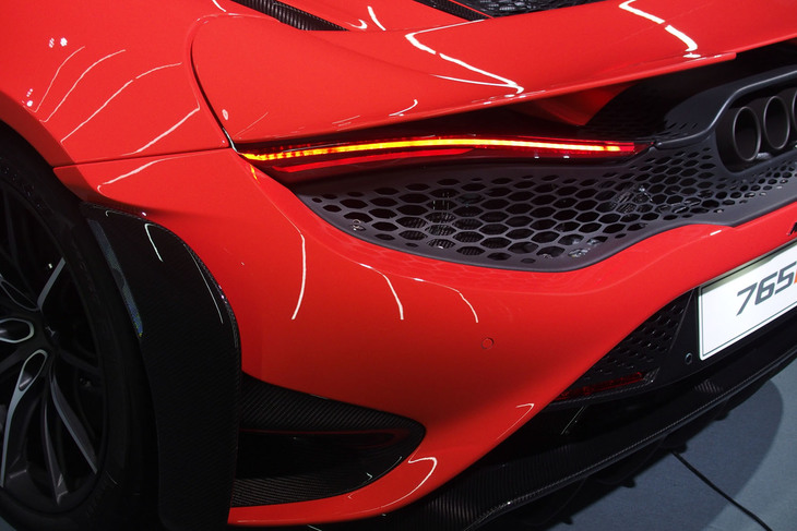 マクラーレン765LT（テールランプ）
