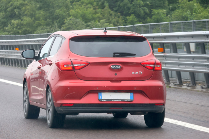 DRのサブブランドとして、近年投入されたエヴォの車両。