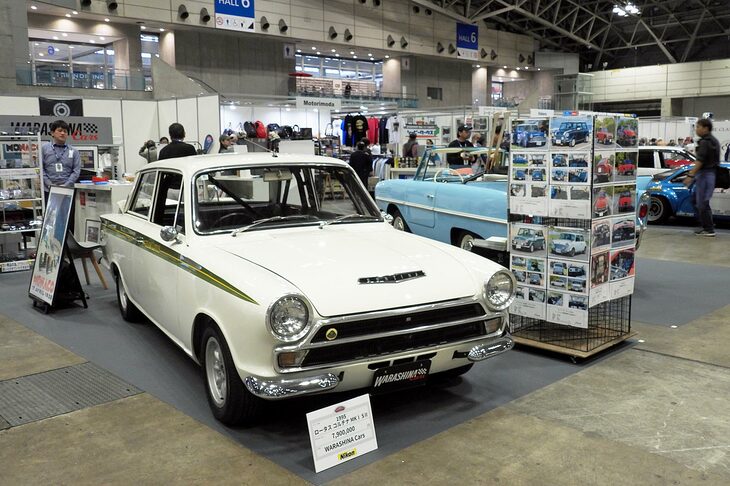 WARASHINA Carsの出展ブースの様子。