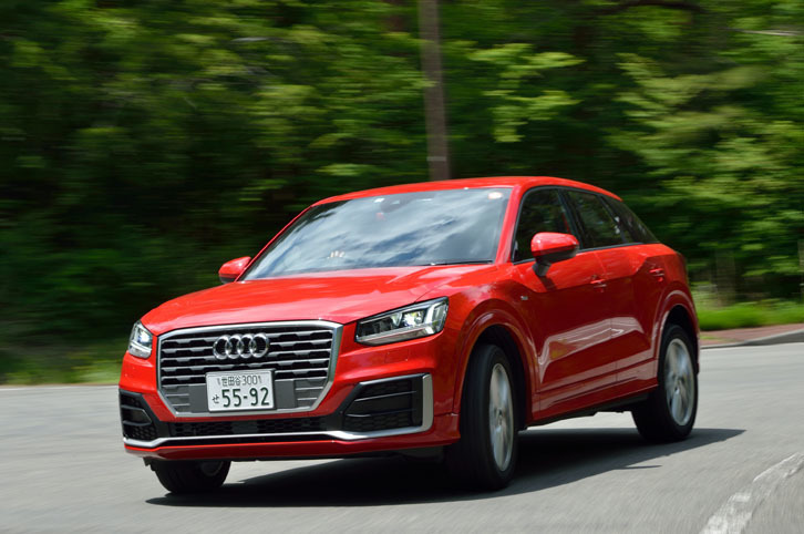 テスト車「ファーストエディション」を含め、現在日本に導入されている「Q2」の駆動方式はFFのみ。海外では4WDモデルも設定されている。