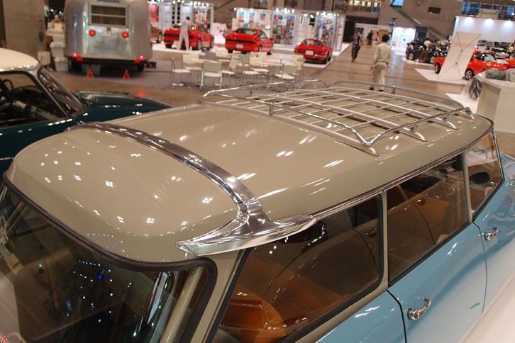 シトロエンID19ファミリアール（1968年）／アウトニーズ