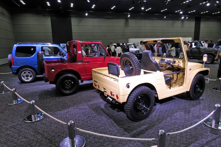 初代、2代目、3代目の「スズキ・ジムニー」。