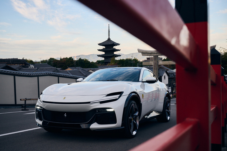 フェラーリ・プロサングエ（エクステリア）