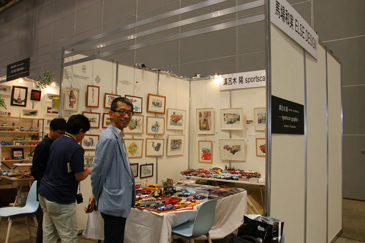 溝呂木 陽 sportscar graphicのブースにて、溝呂木さん登場。