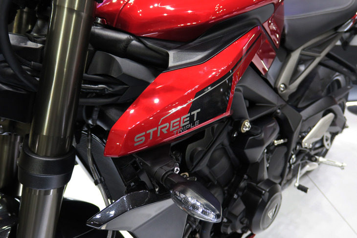 トライアンフ・ストリートトリプル765RS