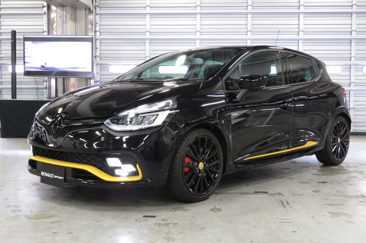 ルノー・ルーテシア ルノースポール18（エクステリア）