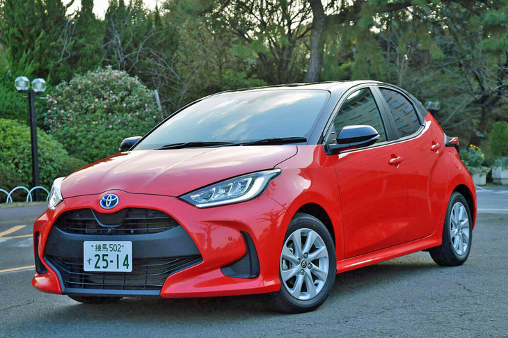 新型トヨタ・ヤリス ハイブリッド（写真＝池之平昌信）