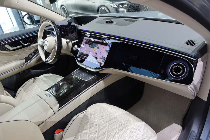 メルセデス・ベンツS450d 4MATIC（インテリア）