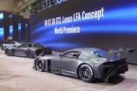 清水「それにしても、日本のメーカーからここまでモータースポーツ オリエンテッドなクルマが出てくるとはねぇ」　
	ほった「あとはレースで、本当に勝ってくれれば！ できればニュルで、本国ドイツ勢をけちょんけちょんにするところとか、見てみたいですけどねぇ」