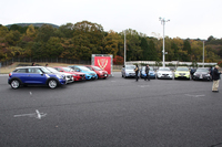 こちらがCOTY2013-2014の10ベストカー。「トヨタ・クラウン」「ホンダ・フィット／フィットハイブリッド」「マツダ・アテンザ」「三菱アウトランダーPHEV」「スバルXVハイブリッド」「フォルクスワーゲン・ゴルフ」「メルセデス・ベンツSクラス」「MINIペースマン」「フィアット・パンダ」「ボルボV40」の10台が最終選考へと進んだ。
    