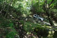 【スペック】ショート VR-II：全長×全幅×全高＝4385×1875×1850mm／ホイールベース＝2780mm／車重＝2110kg／駆動方式＝4WD／3.2リッター直4 DOHC16バルブターボディーゼル（190ps/3500rpm、45.0kgm/2000rpm）／価格＝384万3000円（テスト車＝同じ）
