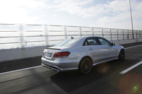 JC08モードでの計測値は明らかにされていないが、燃費はNEDC複合モードの計測で10.3リッター/100km（約9.7km/リッター）となっている。