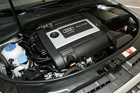 アウディA3スポーツバック2.0TFSI （2ペダル6MT）【海外試乗記】の画像