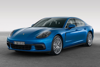 ポルシェ、新型「パナメーラ」を世界初公開の画像