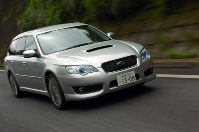【スペック】全長×全幅×全高＝4680×1730×1475mm／ホイールベース＝2670mm／車重＝1510kg／駆動方式＝4WD／2リッター水平対向4DOHC16バルブツインスクロールターボ付き（260ps/6000rpm、35.0kgm/2000rpm）／価格＝329万7000円(テスト車＝379万5750円)