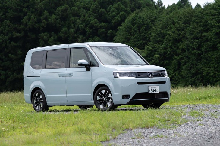 1996年に初代モデルが発売された「ホンダ・ステップワゴン」。2022年5月発売の新型は6代目にあたる。
