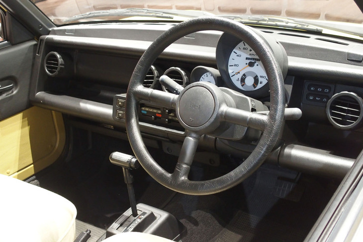 日産Be-1（インストゥルメントパネル）