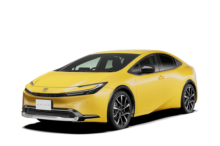 新型で人気復活の「トヨタ・プリウス」の納期は、遅ければ1年半程度にも達する。