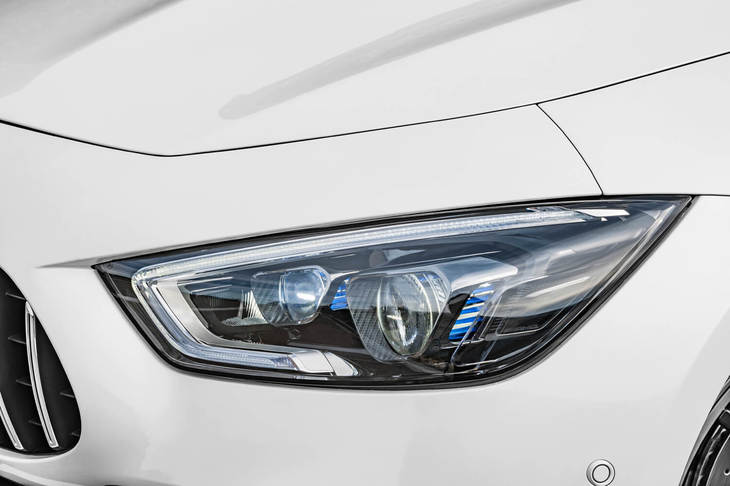 メルセデスAMG GT53 4MATIC＋ 4ドアクーペ（ヘッドランプ）