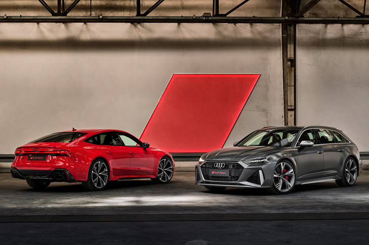 最高出力600PSを誇る、新型「RS 6アバント」（右）と「RS 7スポーツバック」。同エンジンを搭載する「RS Q8」ともども、2020年11月末に日本導入がアナウンスされた。