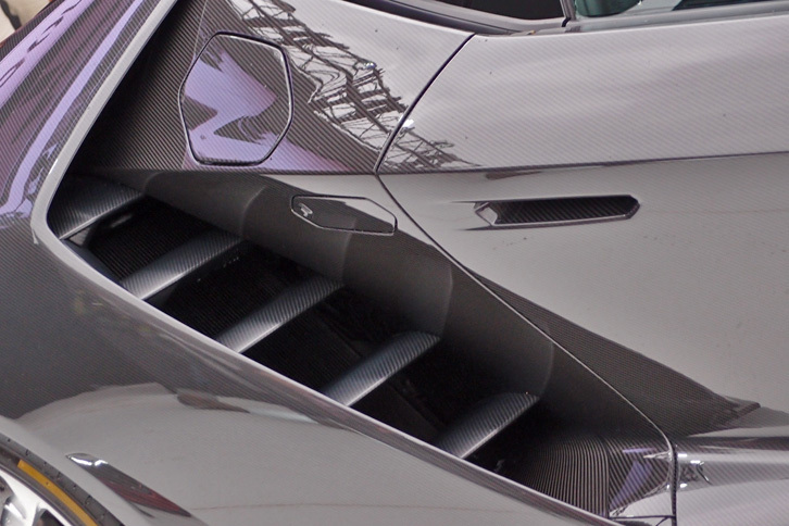 ランボルギーニ・チェンテナリオ