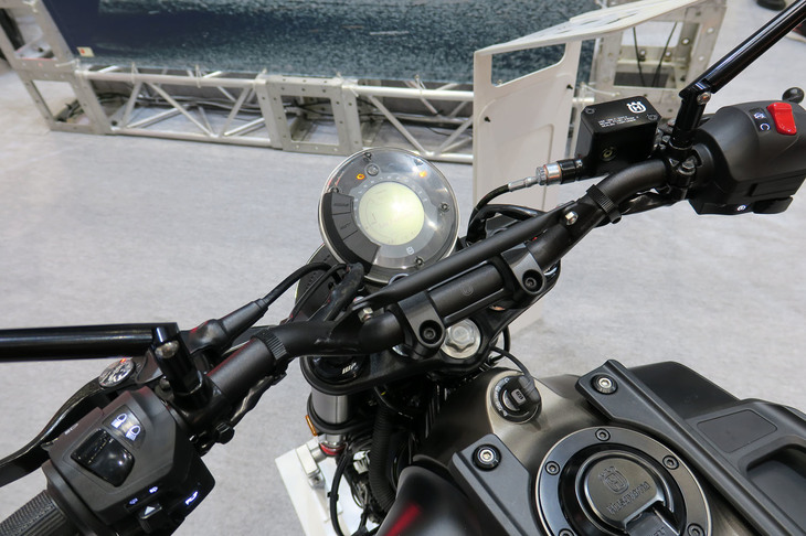 ハスクバーナ・スヴァルトピレン401