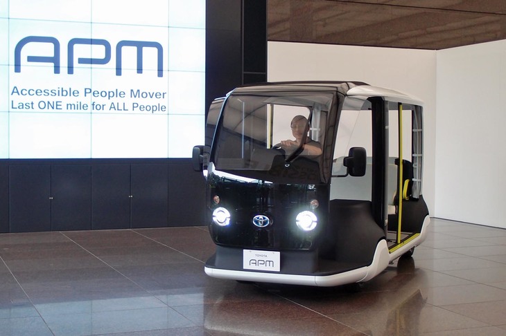 ボディーカラーは200台すべて、写真のブラック×ホワイトのみとなる。ただし、ラッピングやロゴによるドレスアップは施される見込み。