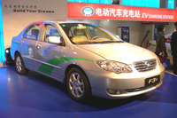 BYDが2006年の北京モーターショーに出展したEV「F3e」。