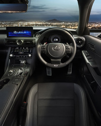 「レクサスIS」にブラック基調の特別仕様車“Fスポーツ モードブラックIV”登場の画像