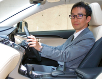 ＜プロフィール＞
    1991年、トヨタ自動車に入社。実験部に配属の後、ブレーキ開発、さらにシャシーの先行開発に取り組む。2004年からはセダン「レクサスIS」の製品企画を担当し、今回SUV「NX」の開発に関わった。
    