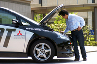 自動車ジャーナリストの河村康彦
	 