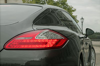 ポルシェ・パナメーラ（FR/6MT）／ポルシェ・パナメーラ4（4WD/7AT）【海外試乗記】の画像