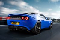 よりスポーティーな装いの「エリーゼS」登場の画像